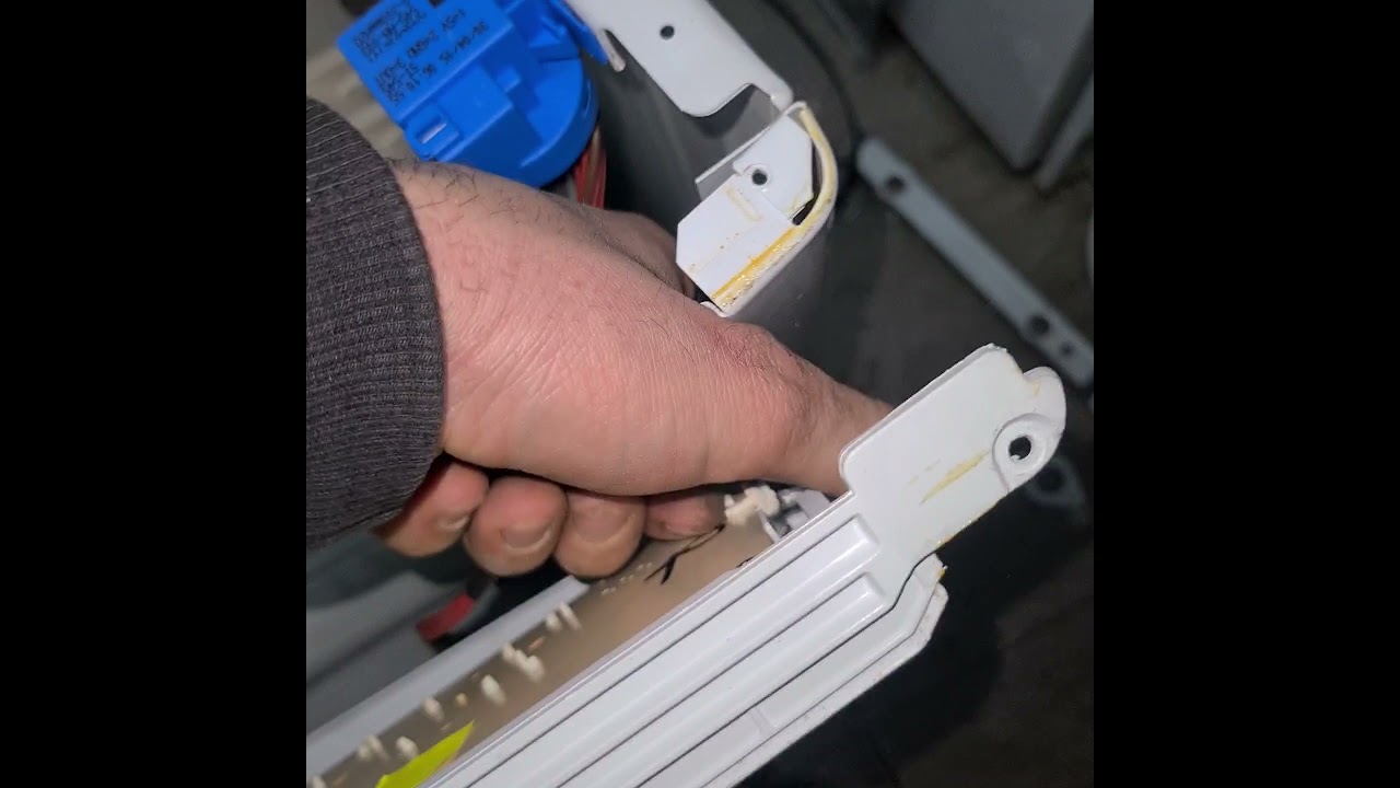 desmontaje lavadora indesit
