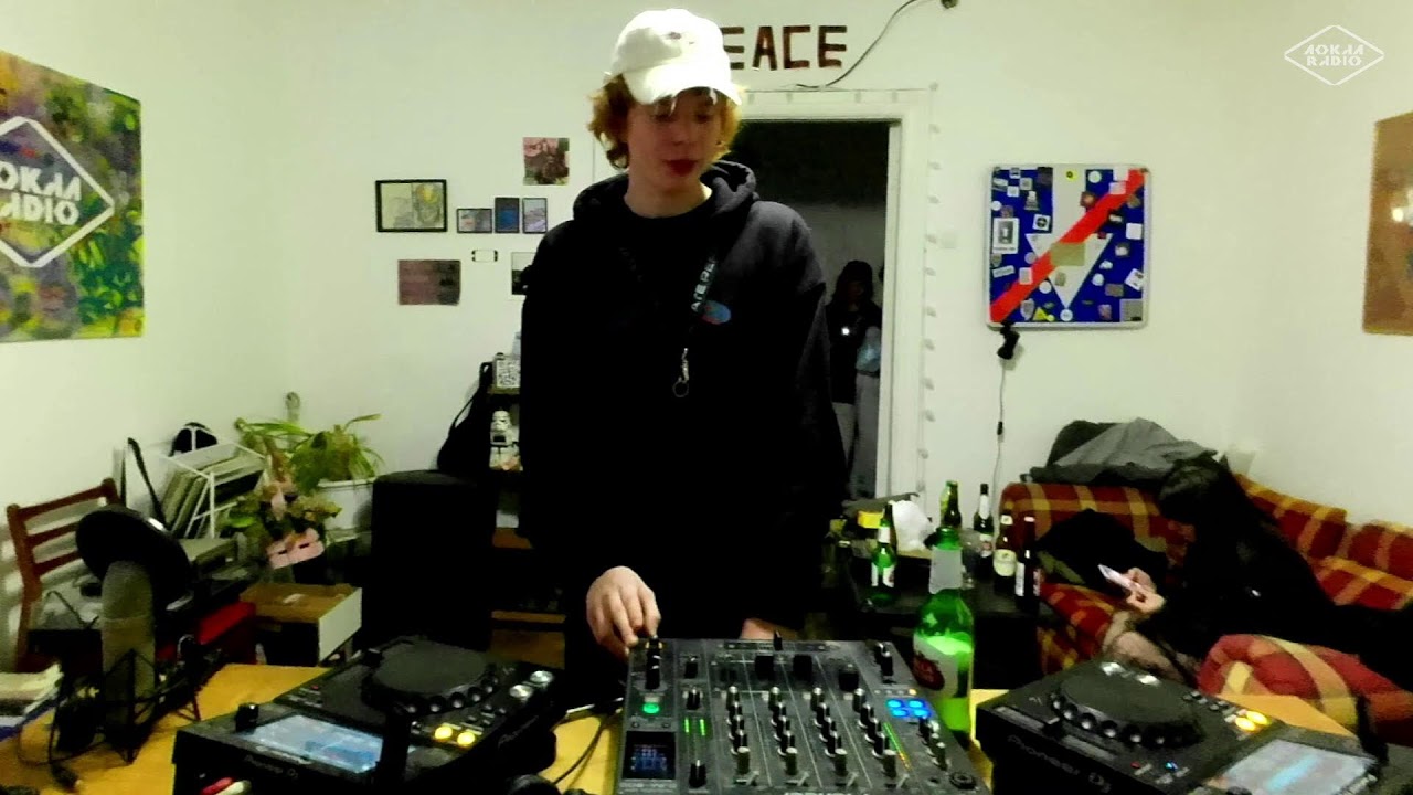 senyasenya @ LOCAL RADIO &ndash; 30/09/2023