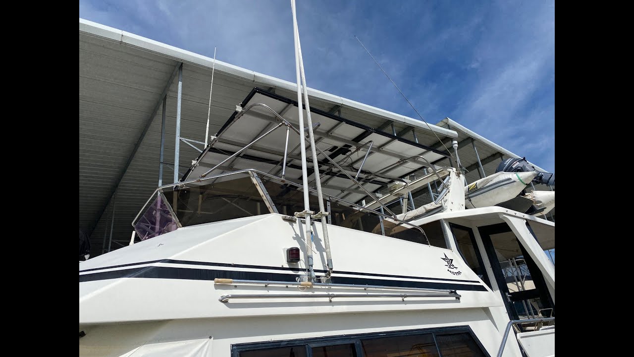 СОЛНЕЧНАЯ БАТАРЕЯ!!! Часть 1 о моей лодке. Обновление. Подождите, пока не увидите, что этот парен...