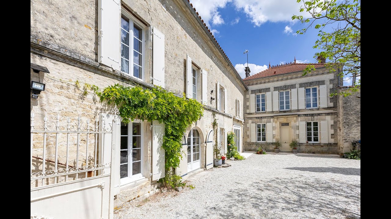 Elégante maison de campagne avec maison d'hôtes, jardin et piscine