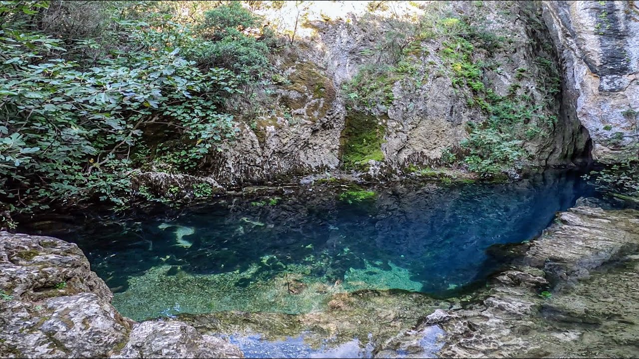 Su Gologone: la magia dell'acqua in un paesaggio unico al mondo