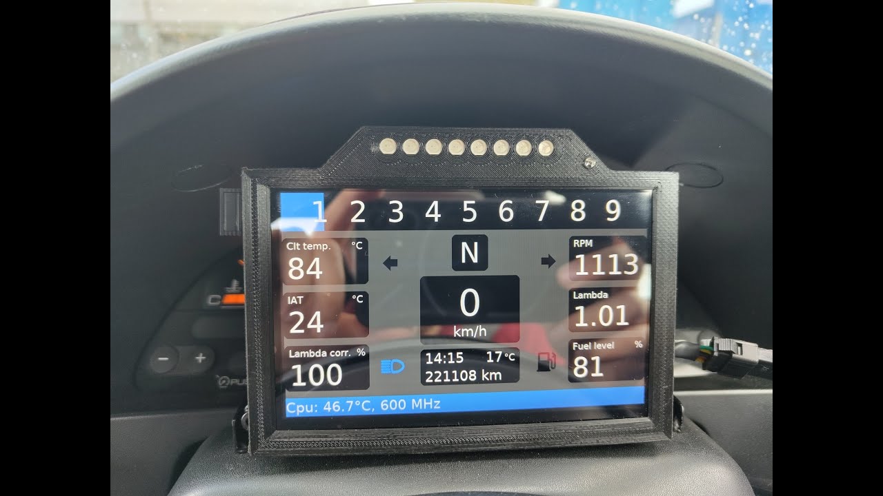 Raspberry Pi 4 based Dash working with Ecumaster Emu Black