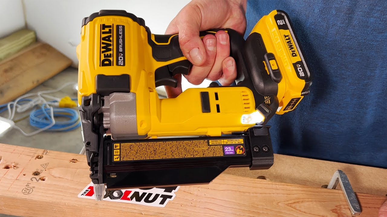 UNBOXING DeWALT DCN623D1 20V MAX Compact ATOMIC 23-Gauge Pin Nailer 2.0Ah Kit