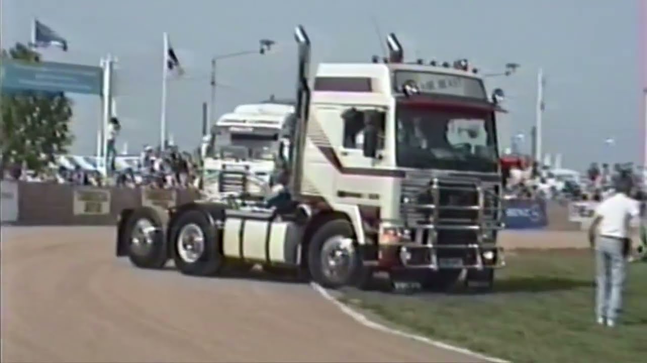 Old Trucks and Lorries footage. Truckfest 1992. Nostalgia, MACK, Scania, Volvo, ERF, Foden.