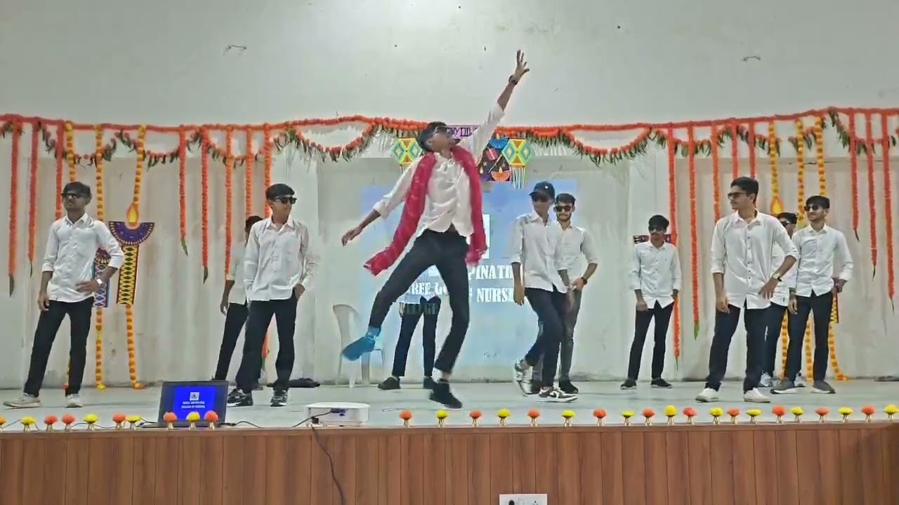 College Function With my buddies 😎😅😀 #minivlog #lazydance #vlog #funny #comedy #collegefunctions 