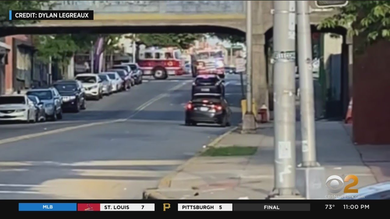 8 firefighters hurt after firetrucks crash in Paterson