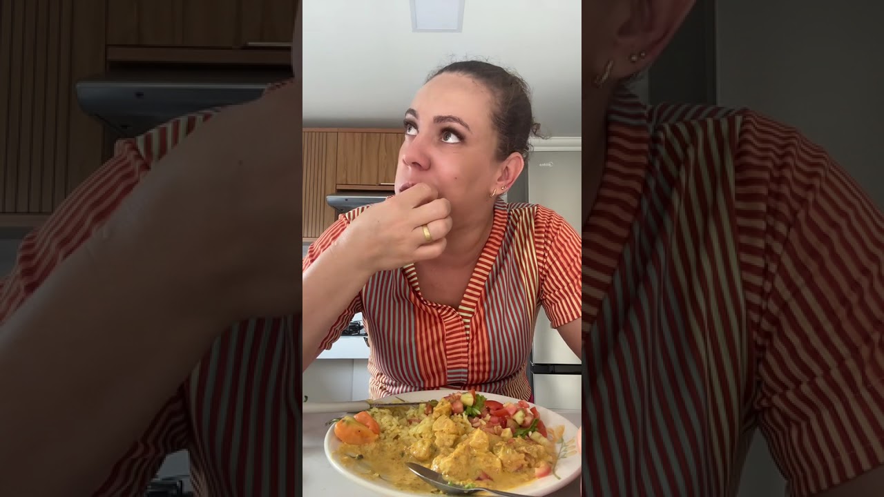 Vamos almoçar, hoje foi estrogonofe.