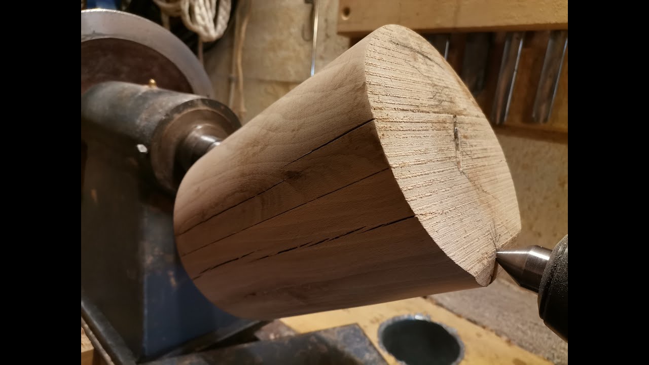 Exzentrische Schüssel drechseln/ Woodturning an eccentric bowl