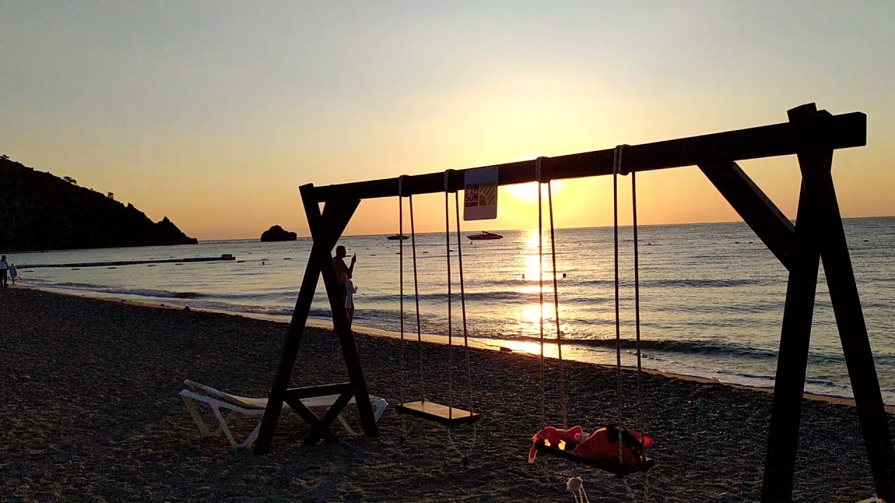 FUN SUN SAPHIRE  отель и его пляж.