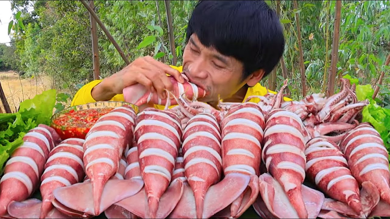 หมึกไข่ลวกจิ้มซีฟู๊ดแกล้มผักสดแซ่บคักอีหลีครับพี่น้องMUKBANG EATING SHOW/โก้อีสานพาแดก