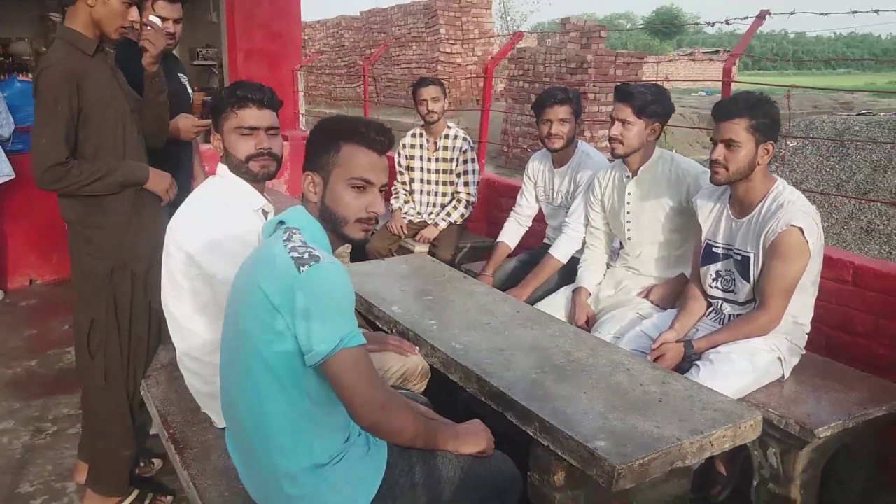 Lahore to Kasur Short bike Ride
Eating delicious SHIKAR NAAN
|Exploring Street food| |Travel Guide|