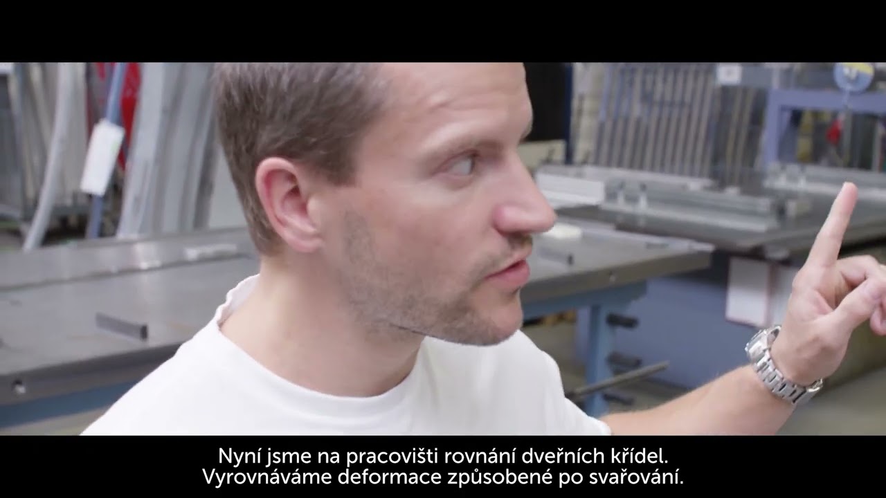 IFE ROBIN final CZ subtitles