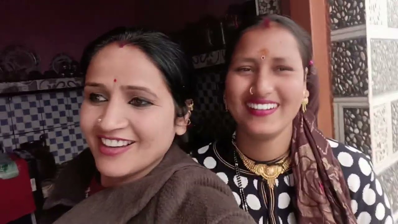 अन्नप्राशन छूट गया पर पार्टी फुल इंजॉय || Seemu Pahadi Vlog || 
