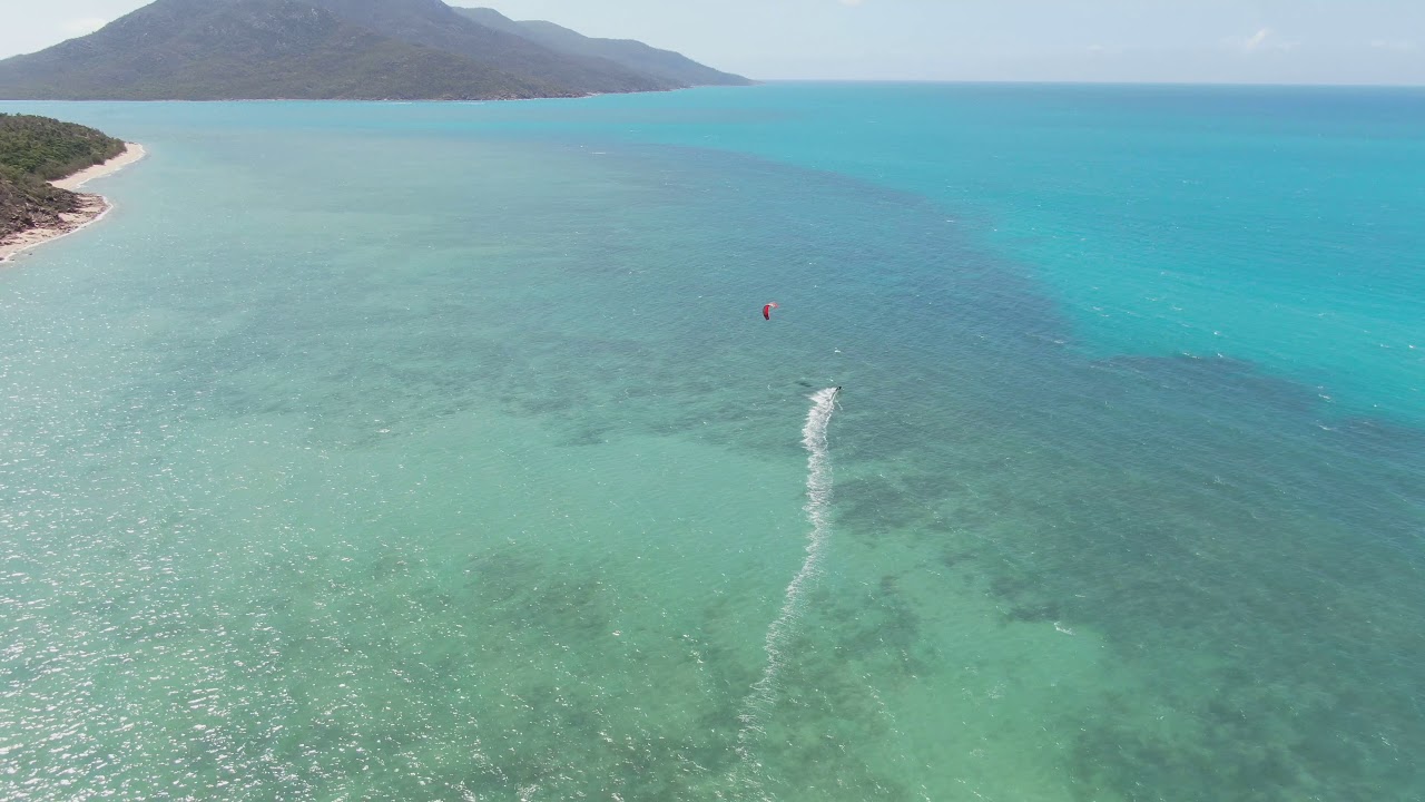 Hideaway Bay (QLD, Australia) Drone Video - 21/9/19 DJI Mavic 2 Zoom