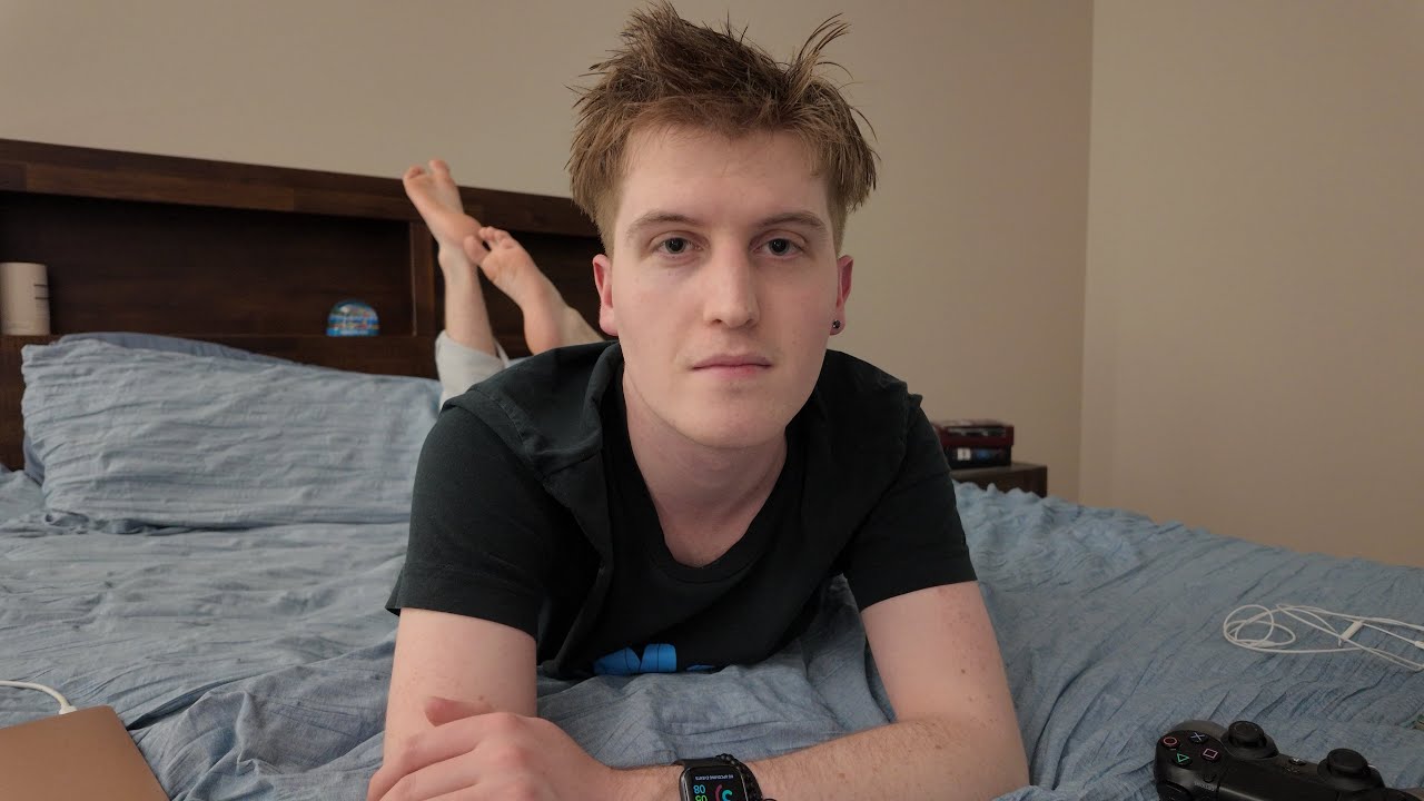 ASMR on my bed