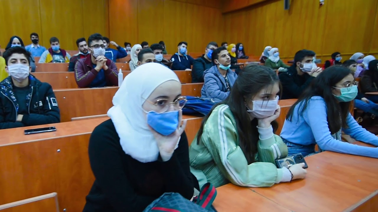لقاء  بين رئيس جامعة الشام الخاصة وطلاب كلية الطب البشري