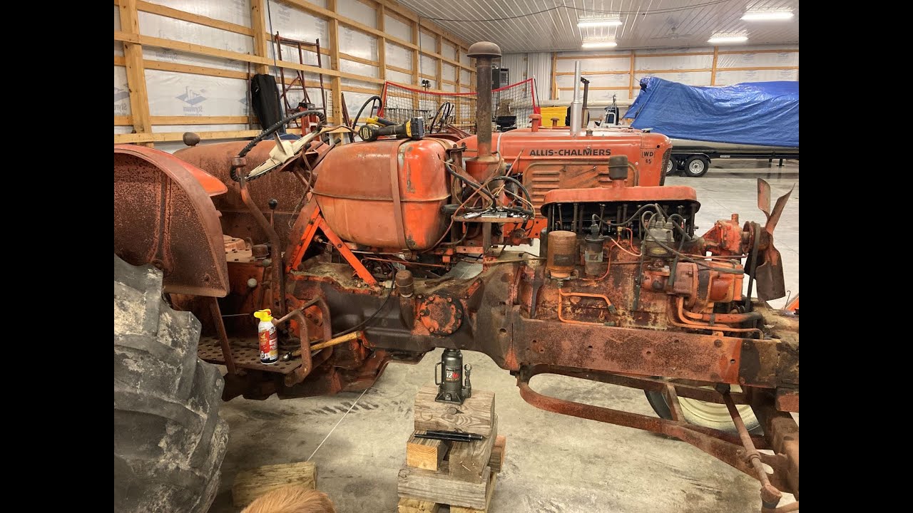 Allis Chalmers D17 Series II Removing Engine Part 1
