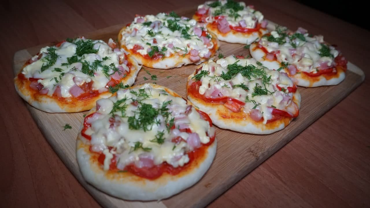 Лучший рецепт мини пиццы. Легко и вкусно