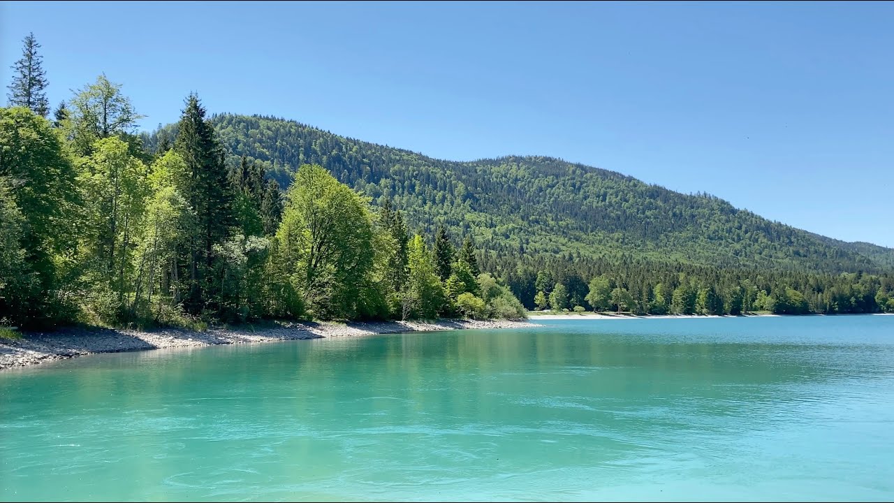 Fahrt durch die Jachenau zum Walchensee und weiter bis Mittenwald (in 4K)
