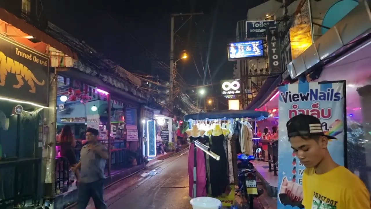 PATTAYA Beach Road & Soi 8 Sailor Bar. 👍👌🙏