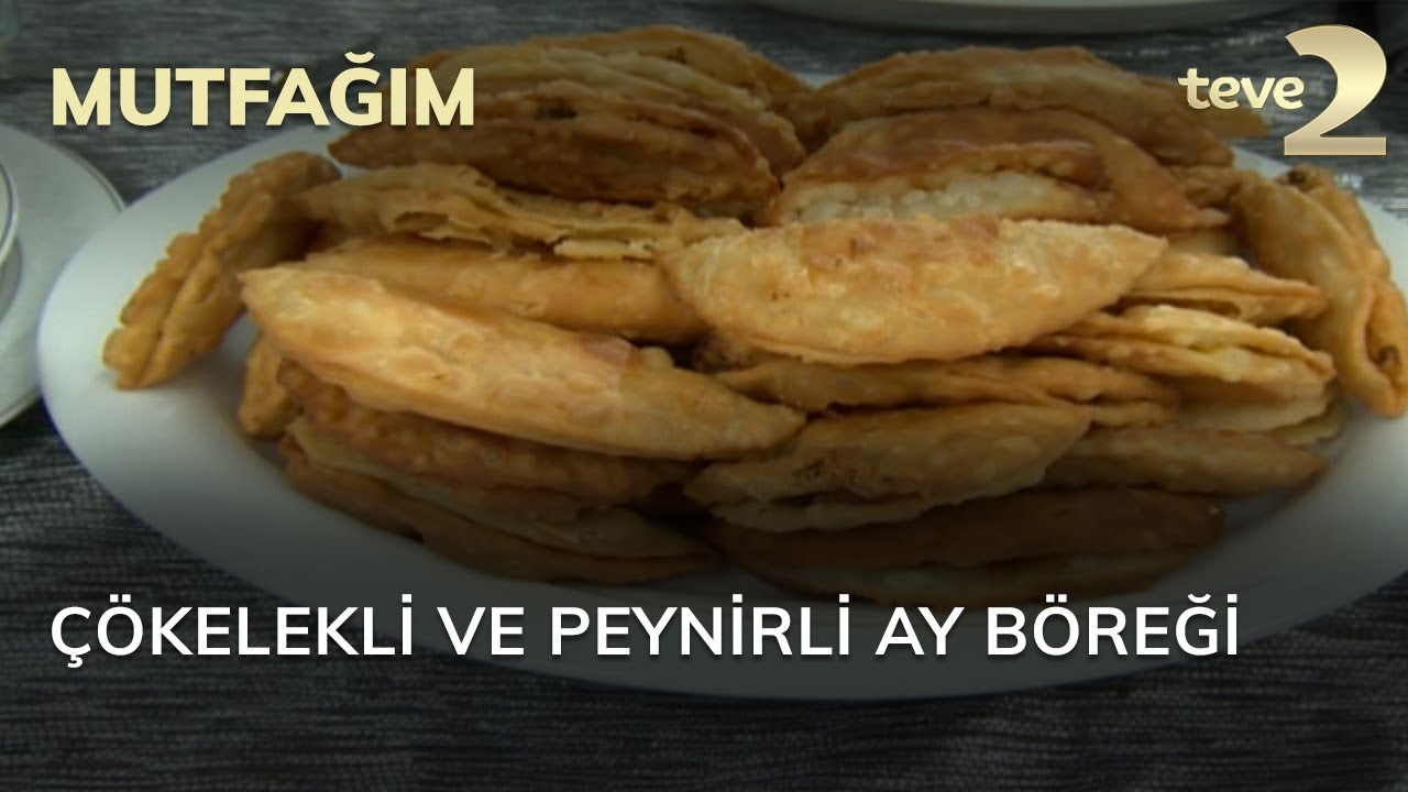 Mutfağım: Çökelekli ve Peynirli Ay Böreği