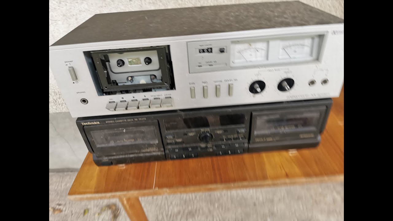 Nordmende CD1000 Kazettás magnó.
