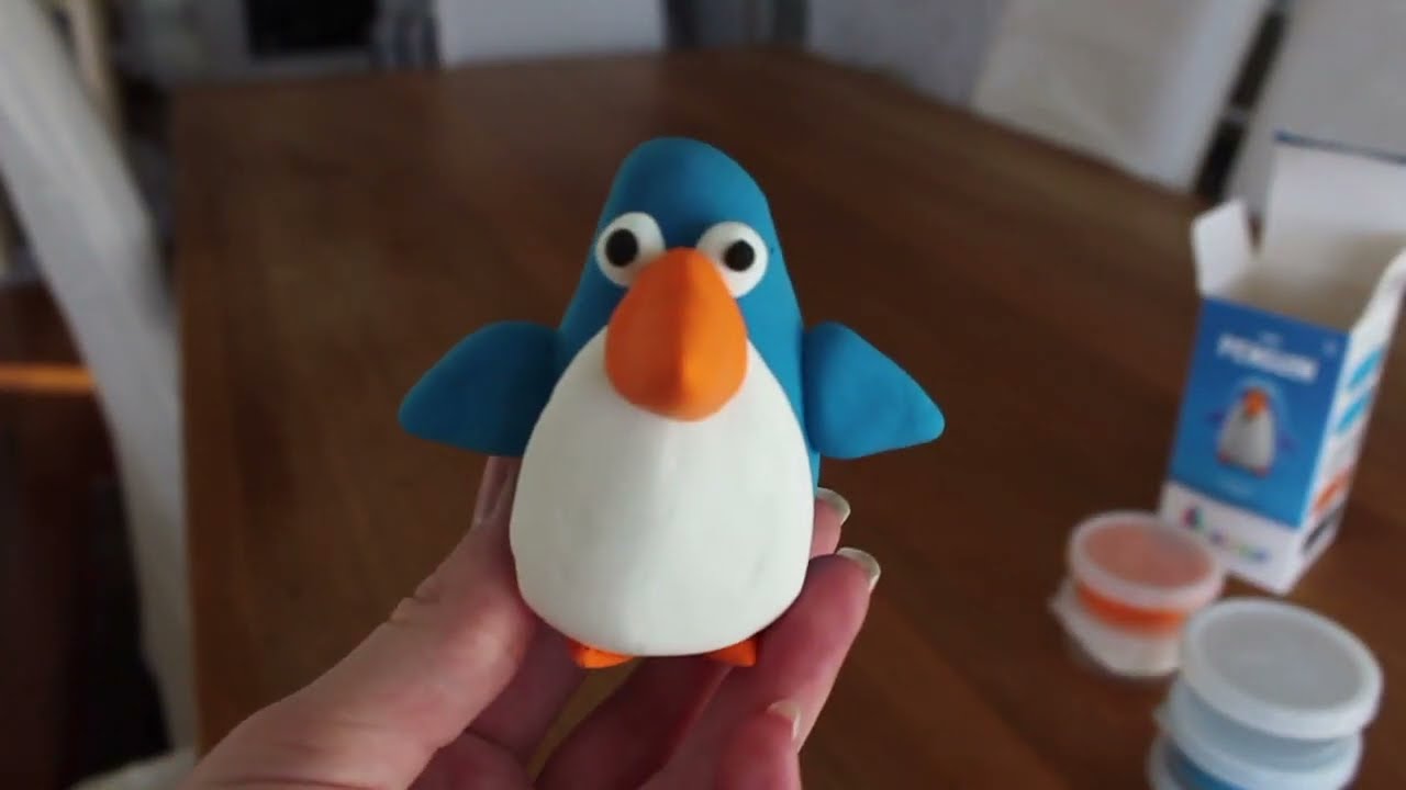 Unboxing - HEY CLAY penguin