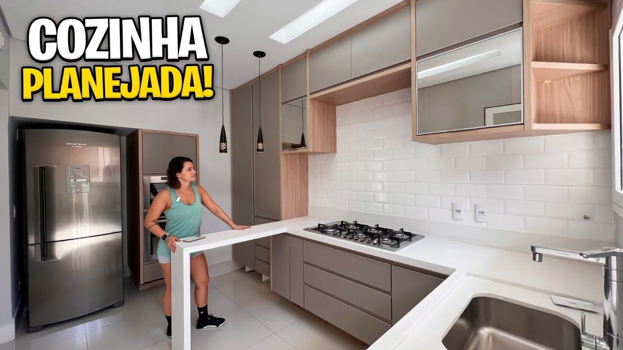 A cozinha que a Ju projetou está pronta, ficou linda!