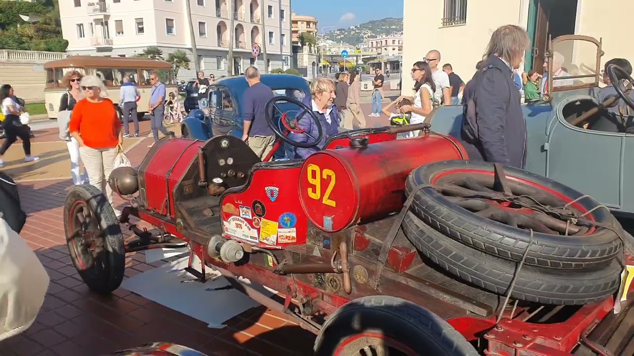 Manifestazione auto d'epoca.
