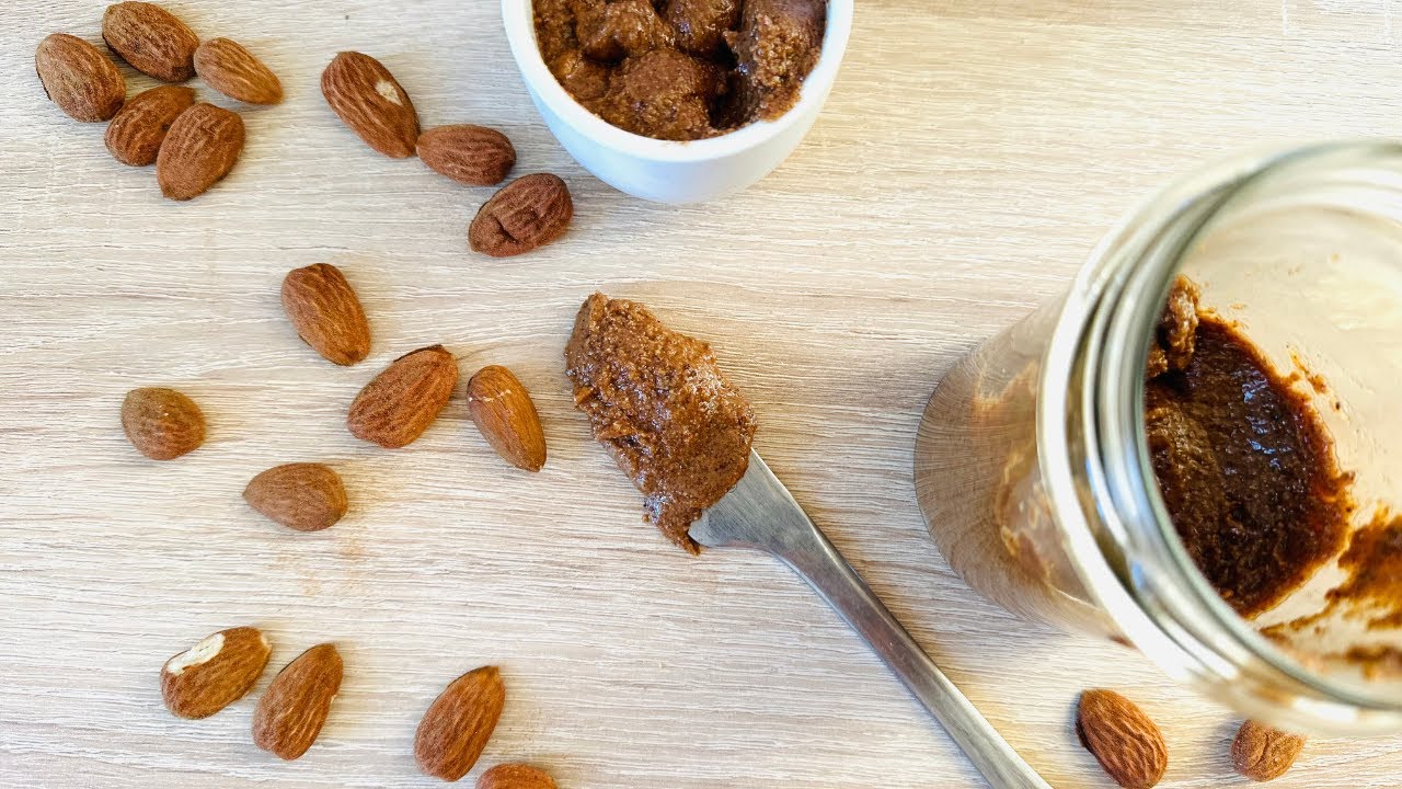 [CC] Pâte à tartiner aux amandes Saine et Délicieuse avec seulement 3 ingrédients!