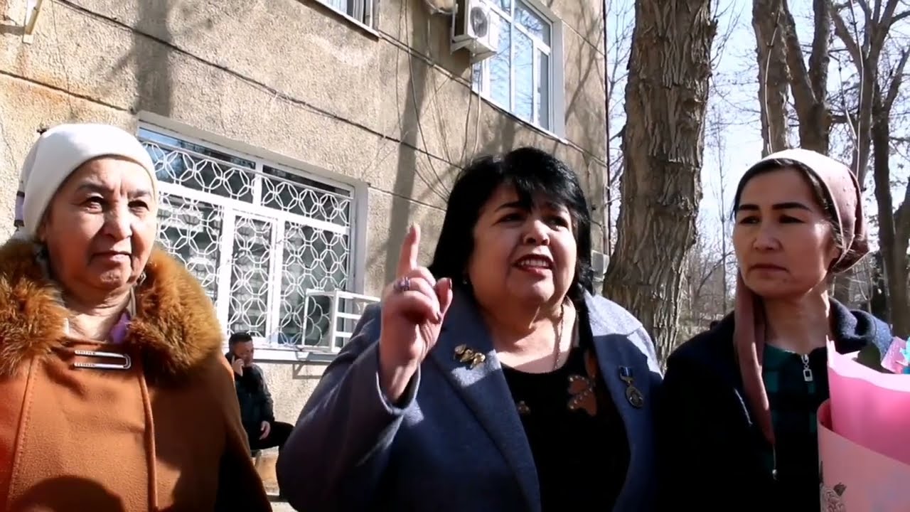 ОЛМАЛИҚДА 70 ЁШЛИ КАРОМАТ АШУРОВА ВА ЗУХРА АБДУРАХМОНОВАЛАР СУД ХУКМИ ЎҚИЛДИ