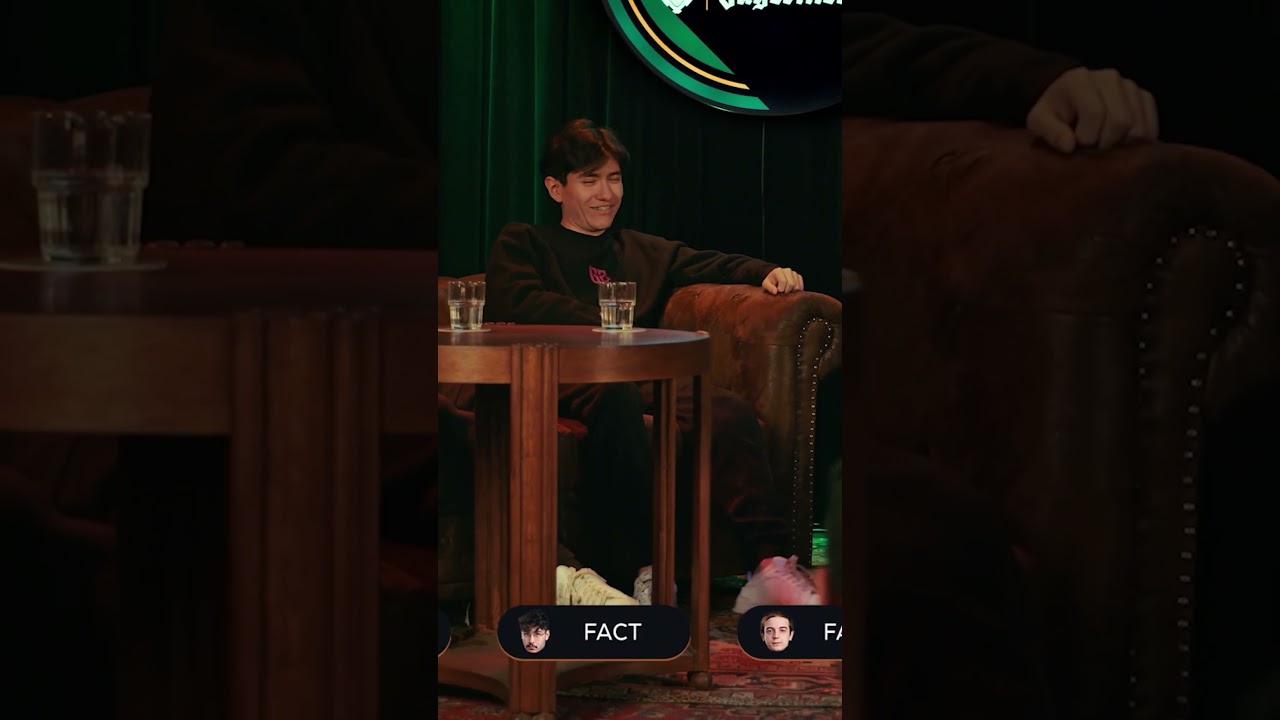 Yike thinks what about feet!?! 😳 #g2esports #leagueoflegends #funny
