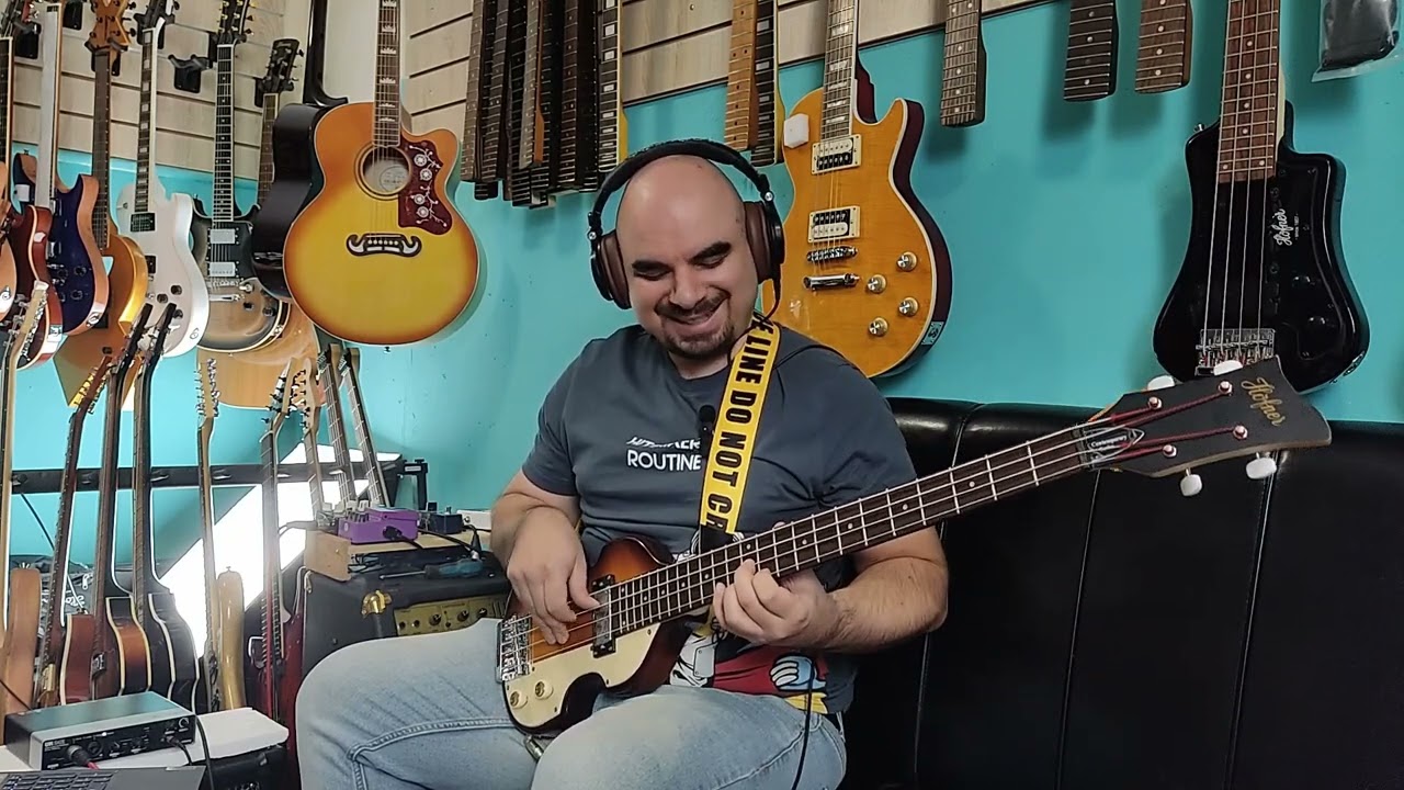 Hofner Shorty Violin Bass Sunburst. Обзор бас-гитары.