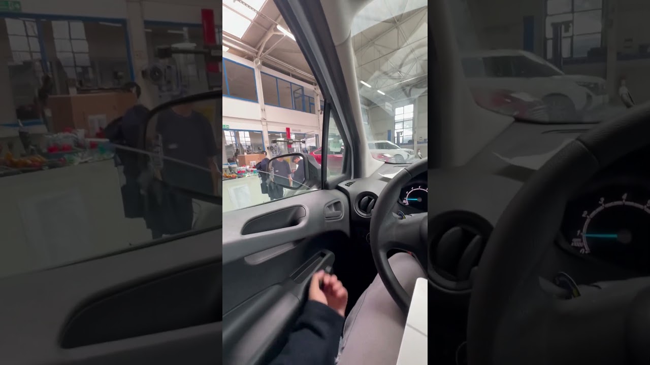 TR de ilk ford courier başka varsa camları manuel a&ccedil;ılan yazsın #ford #fordcourier #fordmustang