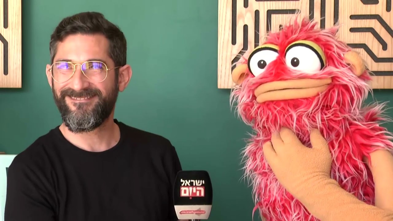 איך יחגוג החייזר ברקוני את יום העצמאות?