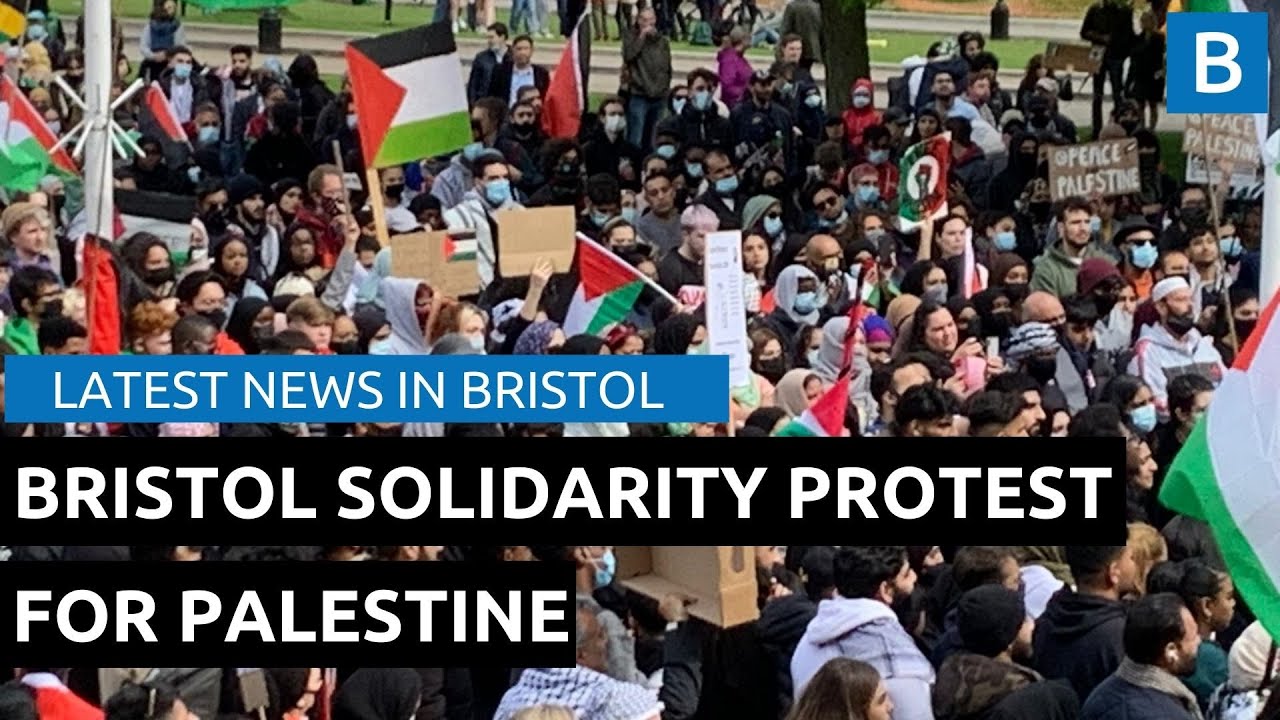 Hundreds March Through Bristol In Solidarity With Palestine