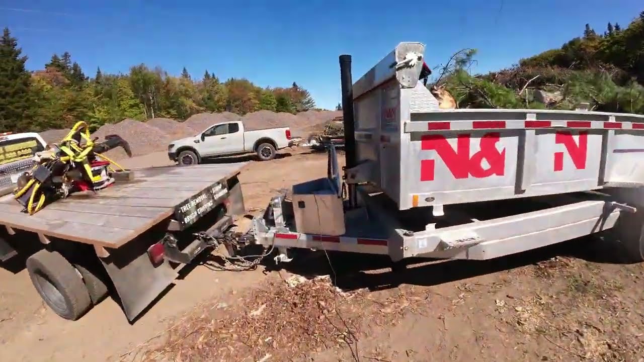 Day 2. Cleaning up from the five trees. #brush #sany #dumptrailer #treeservice