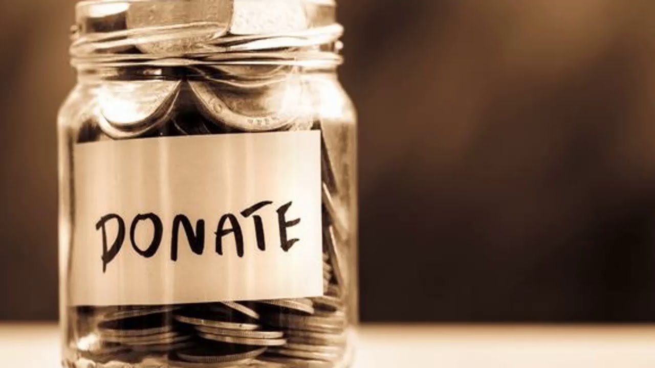 Importance of giving Charity - Shaykh Ibn Farooq