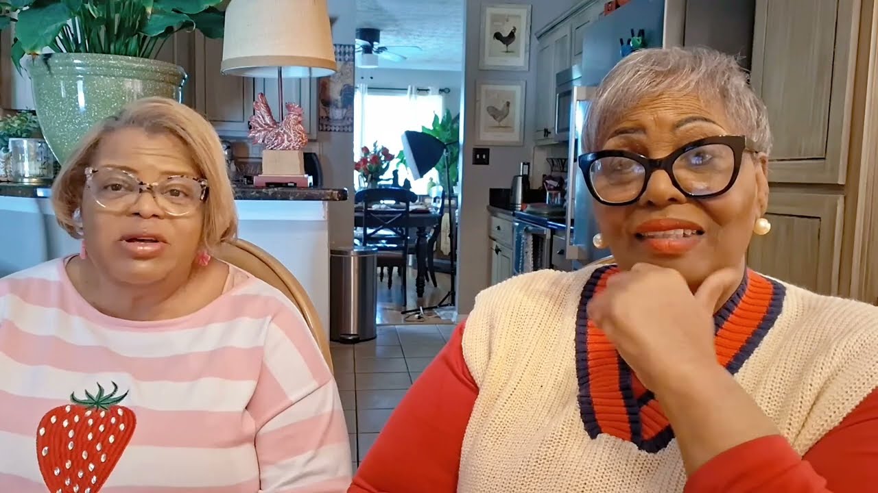 Chitchat Monday with mama T and sister Pam ￼