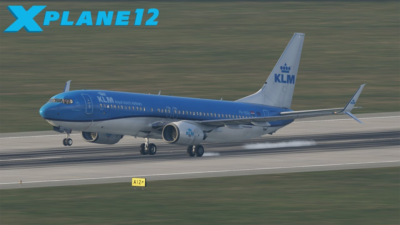 X-plane 12 KLM Boeing 737-800 Landing