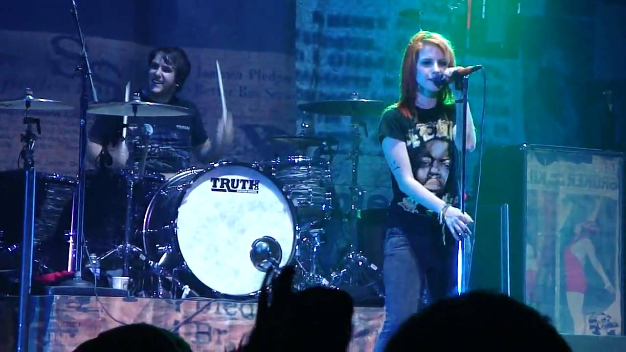 Paramore - When it Rains Live in Edmonton July 16, 2009