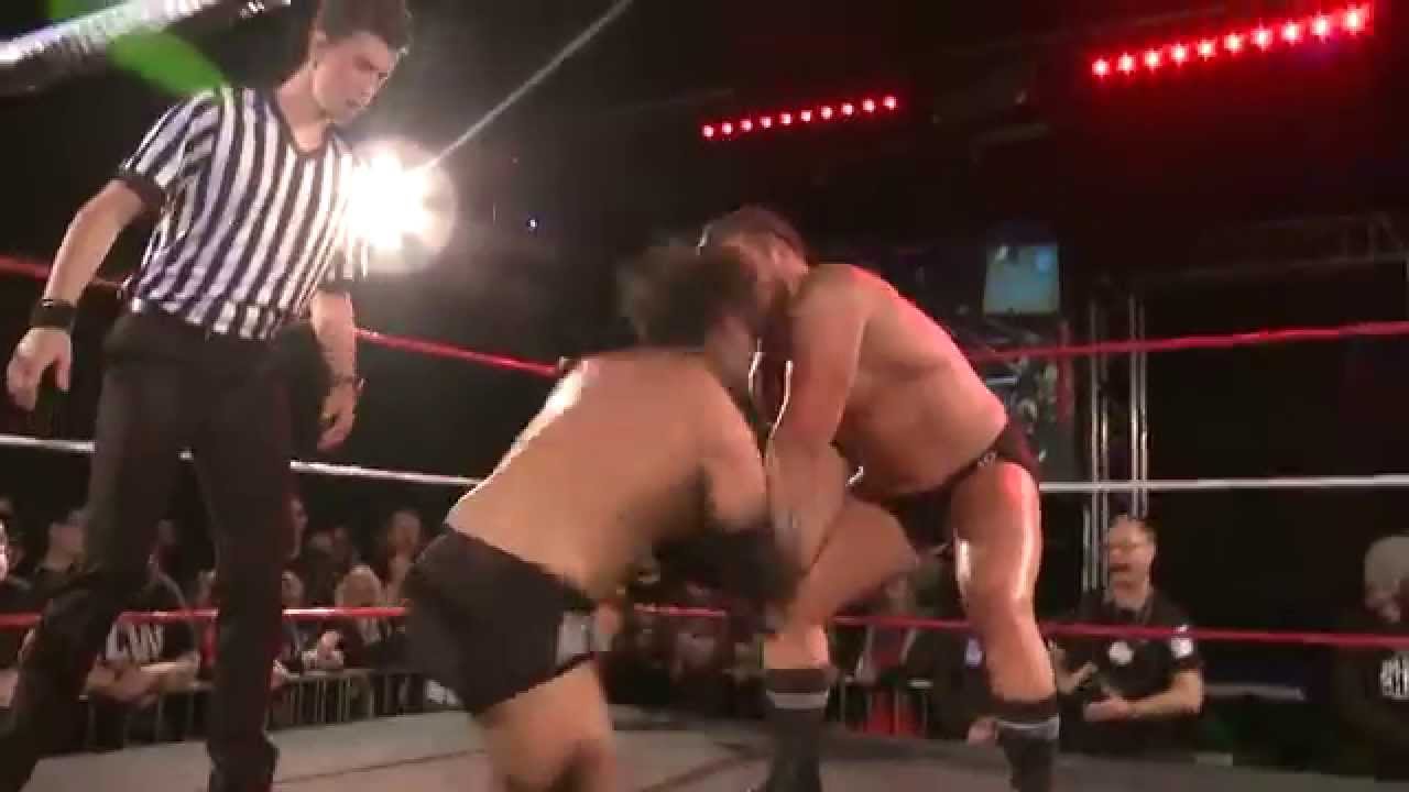 Dar vs Coffey at the BARROWLANDS!