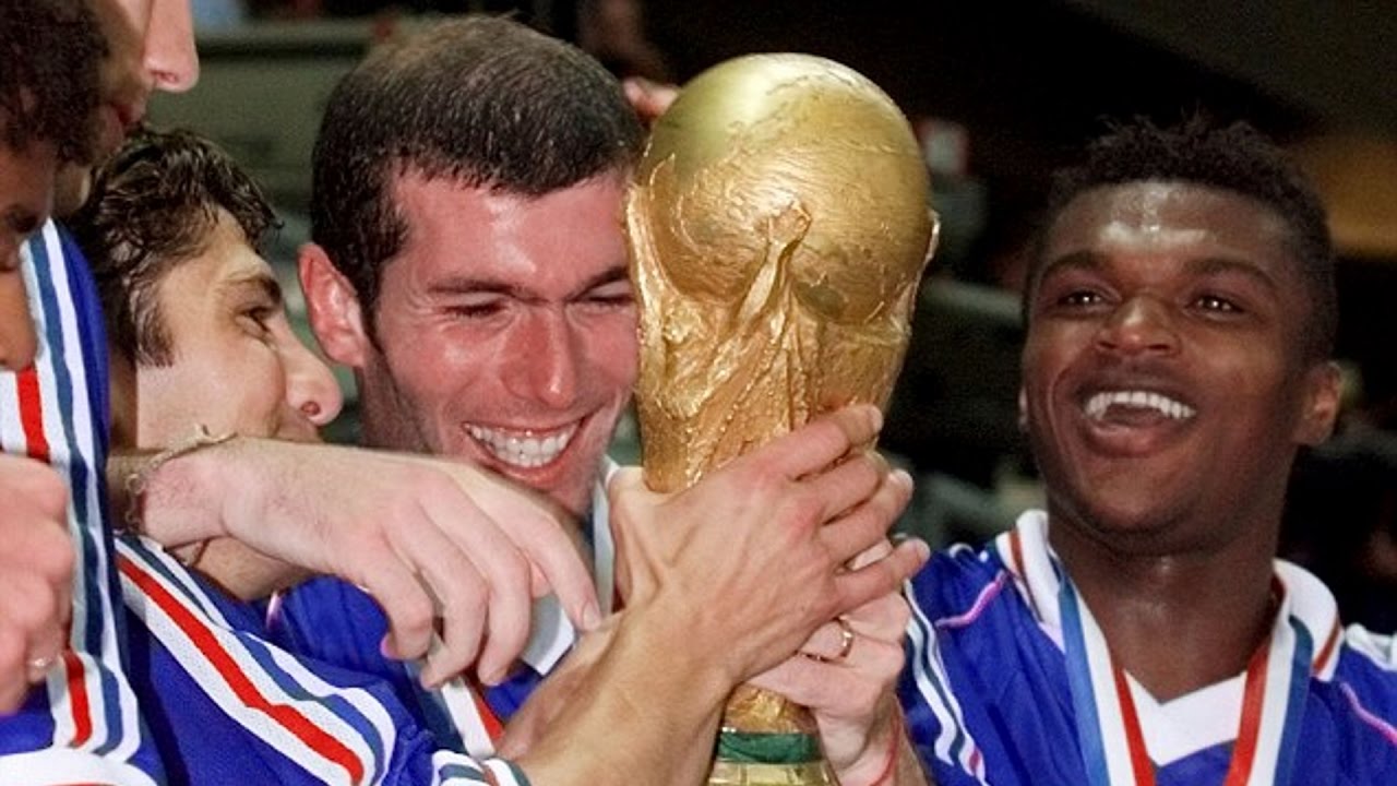 10 Greatest French Footballers of All Time