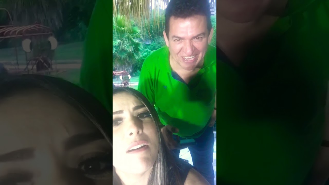 Mi papiringo en los sketch de @sarcomty  el se&ntilde;or @aldoshowoficial  🤭