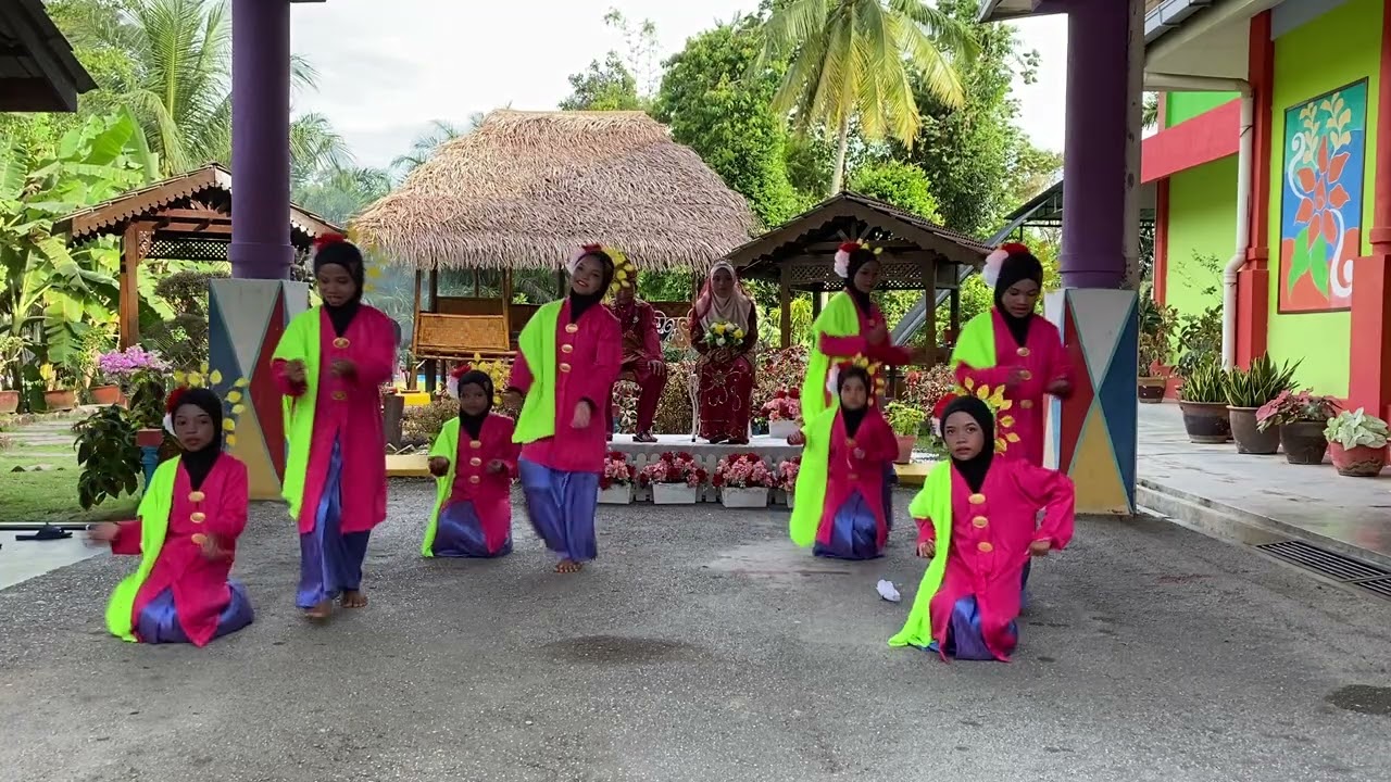 Pertandingan Tarian Tradisional ( Joget Dondang Sayang  )