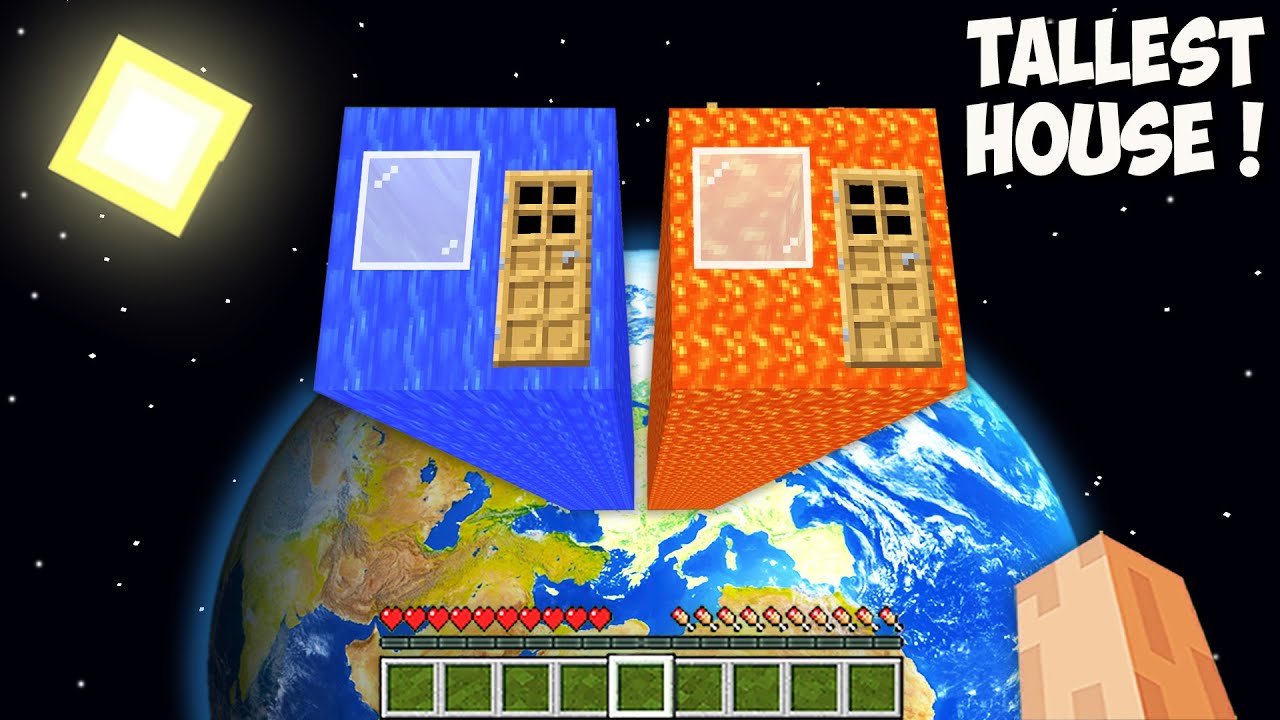 I found THE TALLEST LAVA vs WATER HOUSE in Minecraft! This is THE LONGEST GIANT HOUSE!