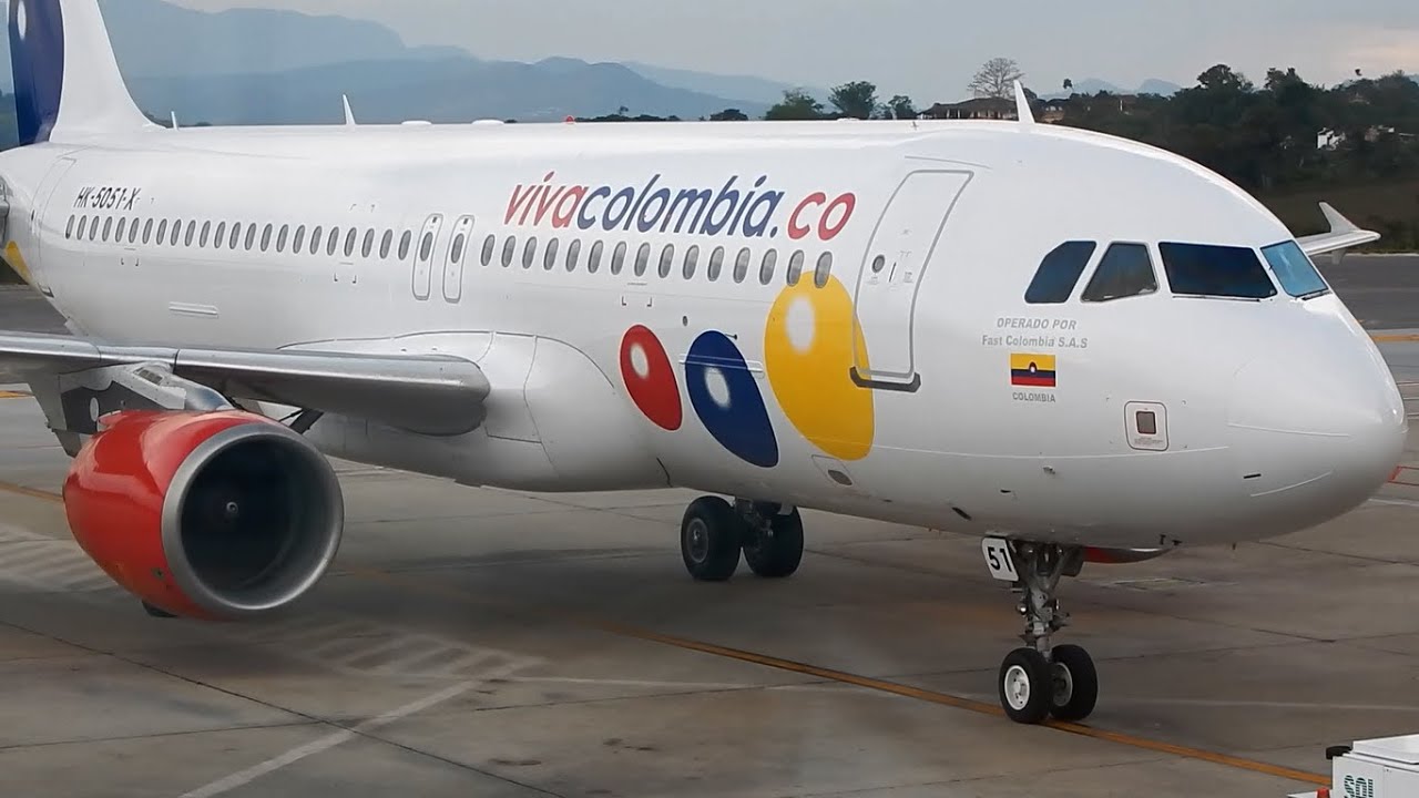 VivaColombia A320-214 HK-5051X taking off Bucaramanga Palonegro