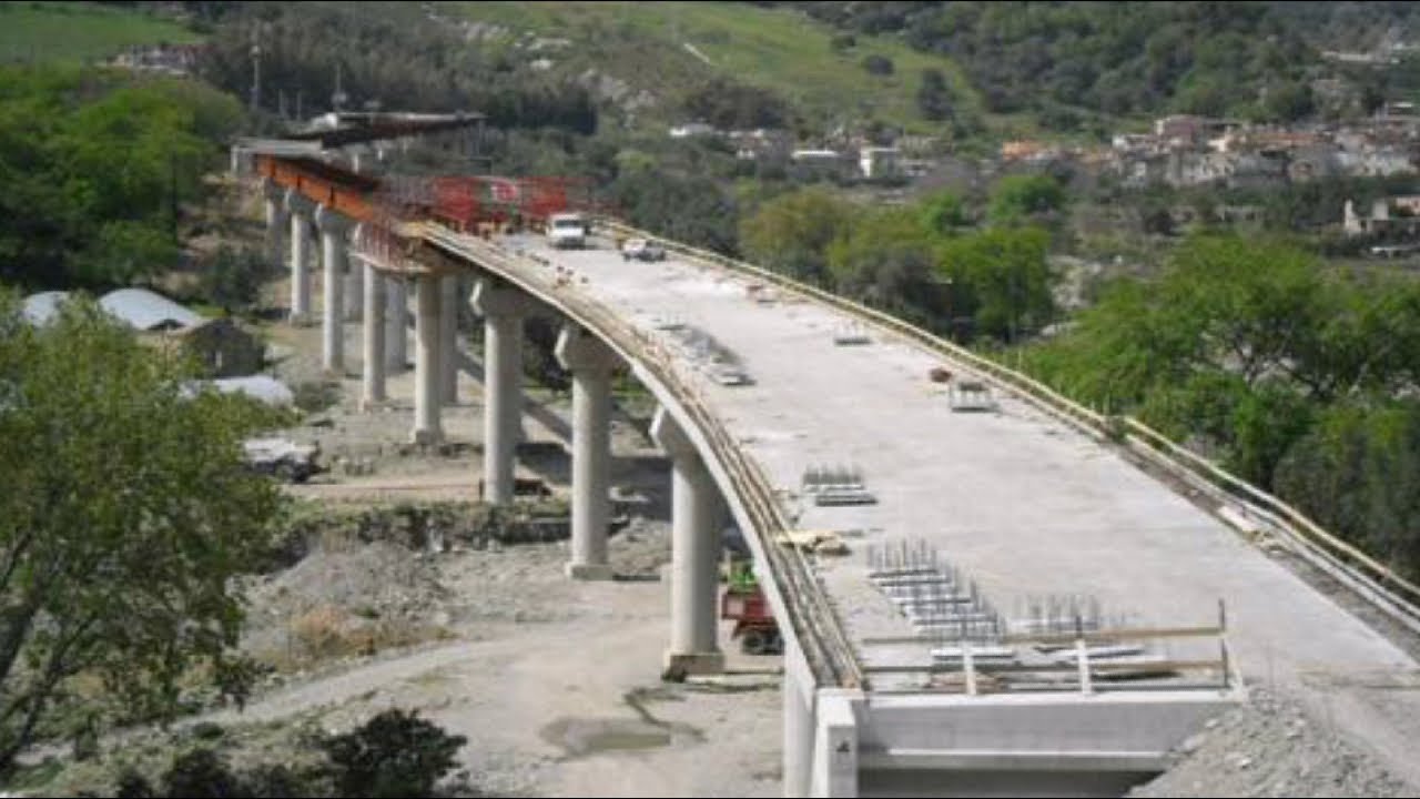 La battaglia di 39 sindaci sulla Bovalino-Bagnara