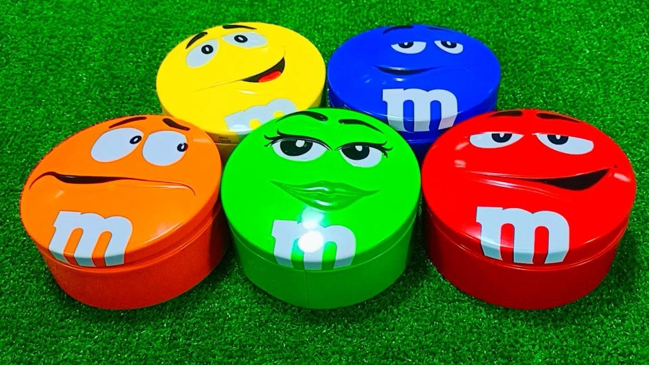 ASMR Most Popular Candy Some Lots of Colorful Rainbow Lollipop Candy Unpacking Chocolate Eat