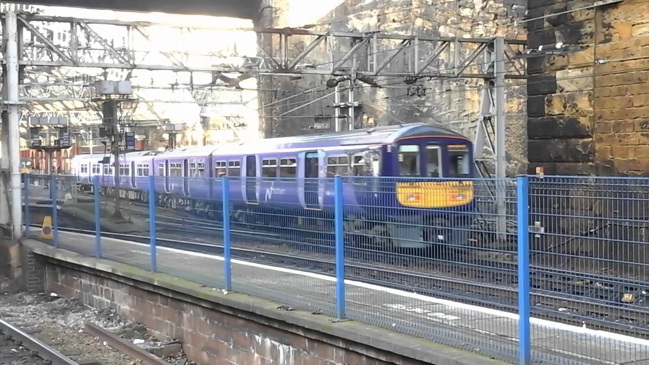 Trains at: Liverpool Lime Street, WCML, 07/12/15